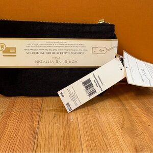 Adrienne Vittadini Black Charging Wristlet